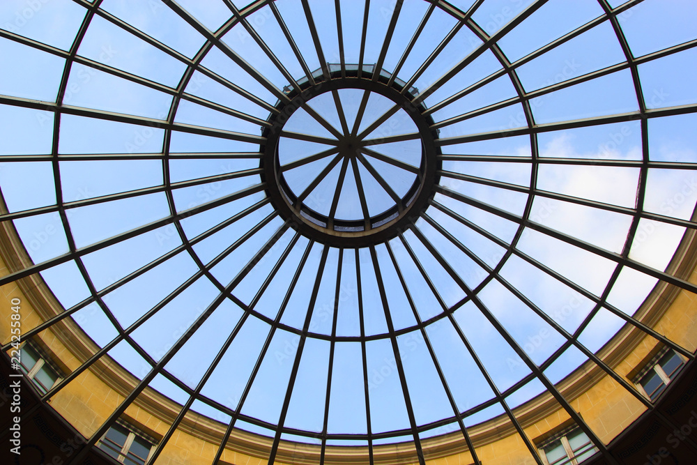 Circular glass roof in Paris