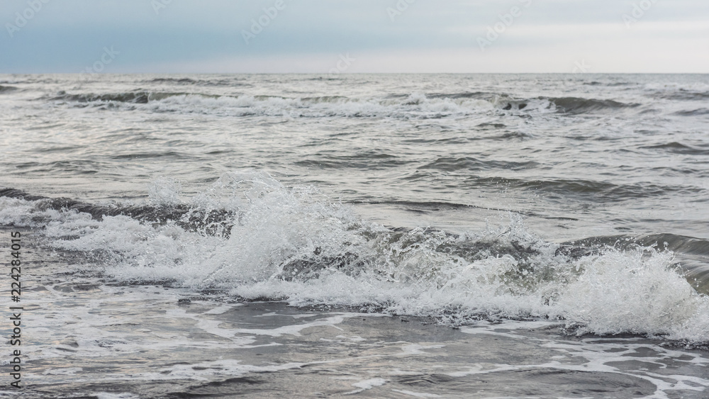 Fototapeta premium Sea wave splash