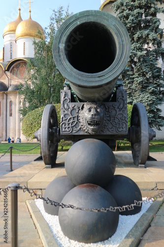 Tsar Cannon with cannonball and the Church of the Twelve Apostles, Kremlin, Moscow, Russia