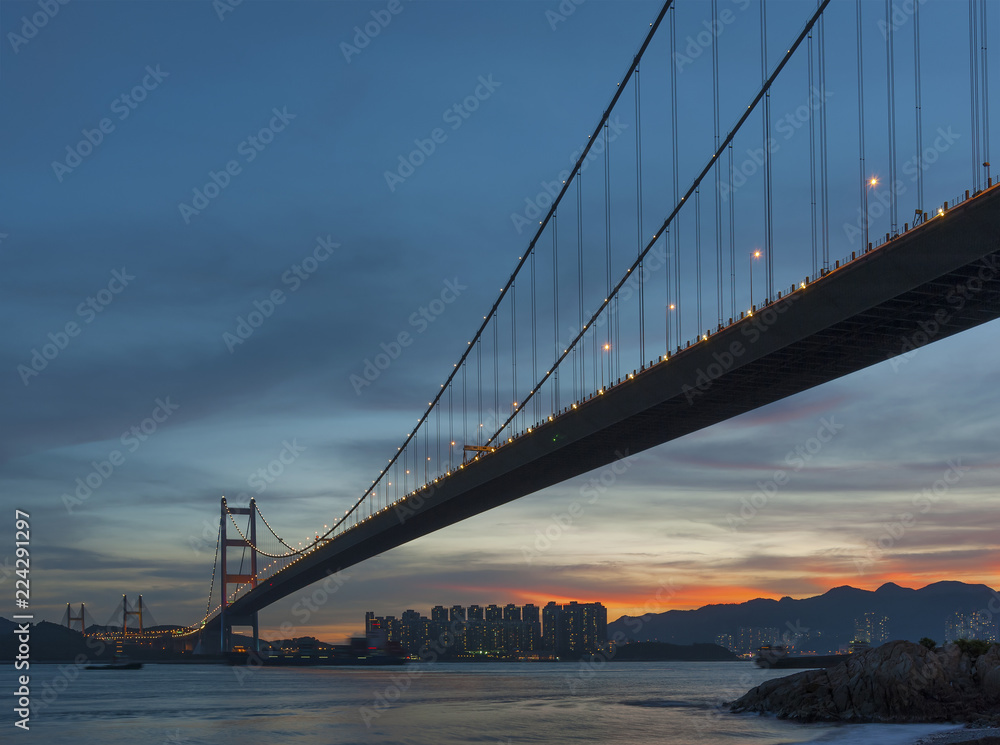 Fototapeta premium Tsing Ma bridge in Hong Kong under sunset