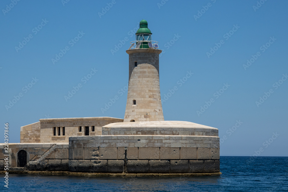 St. Elmo Leuchtturm an Valletta Hafeneinfahrt des Grand Harbour 