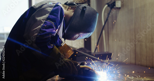 Metal worker welding in metal industry factory © NDABCREATIVITY