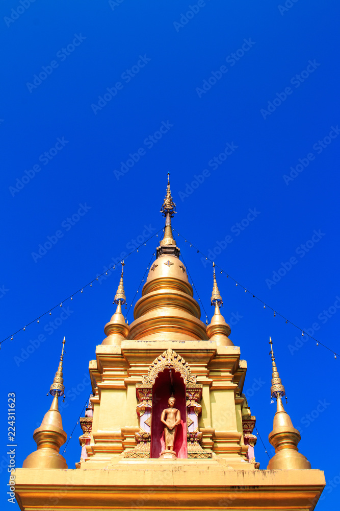 Fototapeta premium Wat Pak Mueang - Buddhist Temple , Chiang Mai Thailand