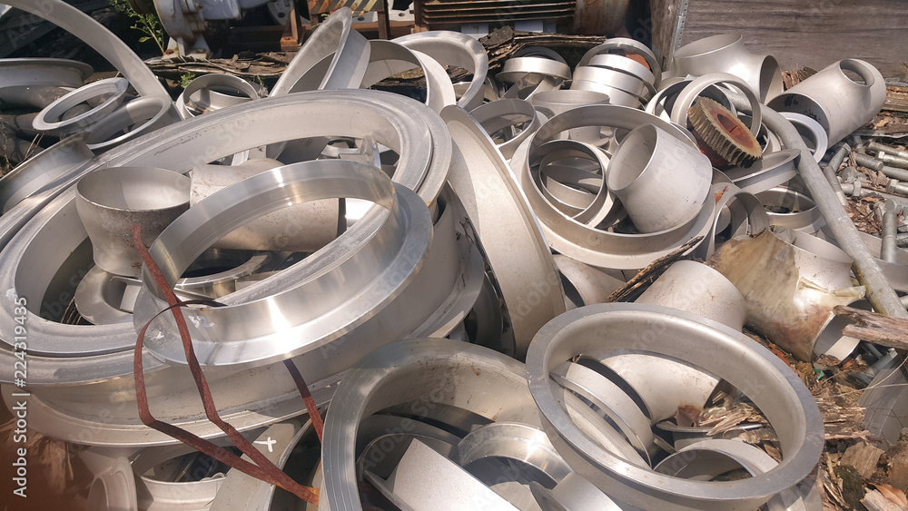 Old machine parts, replacement parts , machinery yard Old machine parts, replacement parts , machinery yard