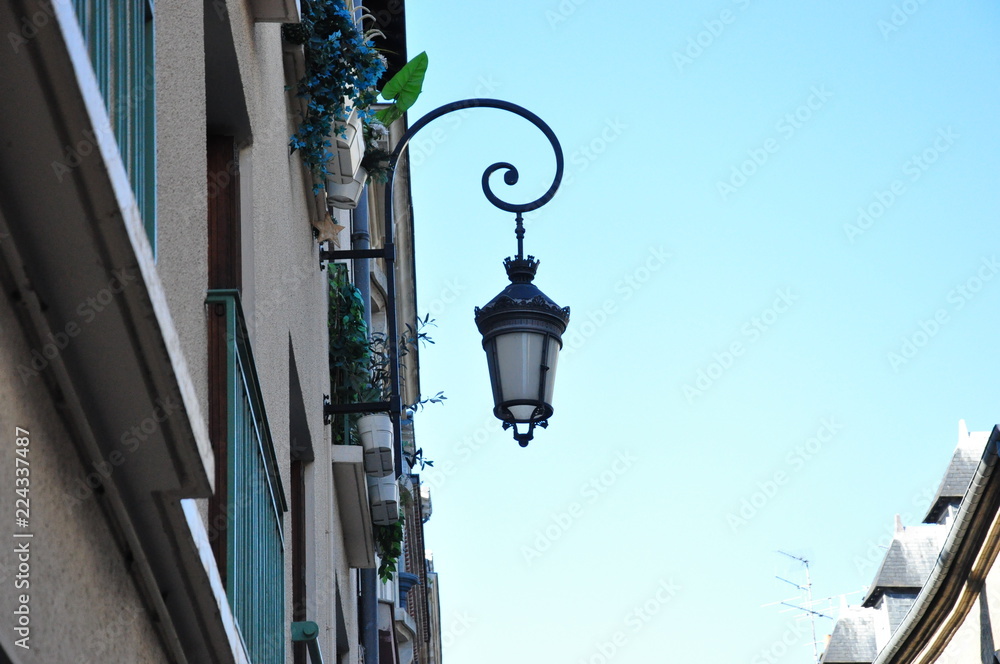 street lamp