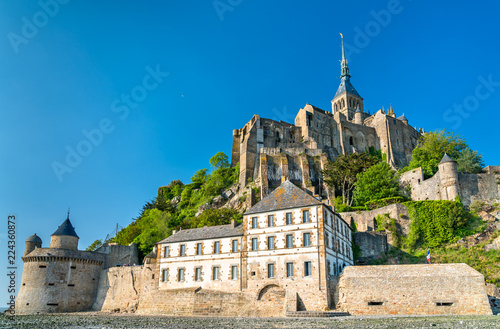 Obraz na plátně View of Mont-Saint-Michel, a famous abbey in Normandy, France
