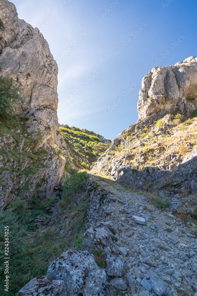 Photograph of a pass between the mountain in the Cantabrica mountain range in Leon (Spain)