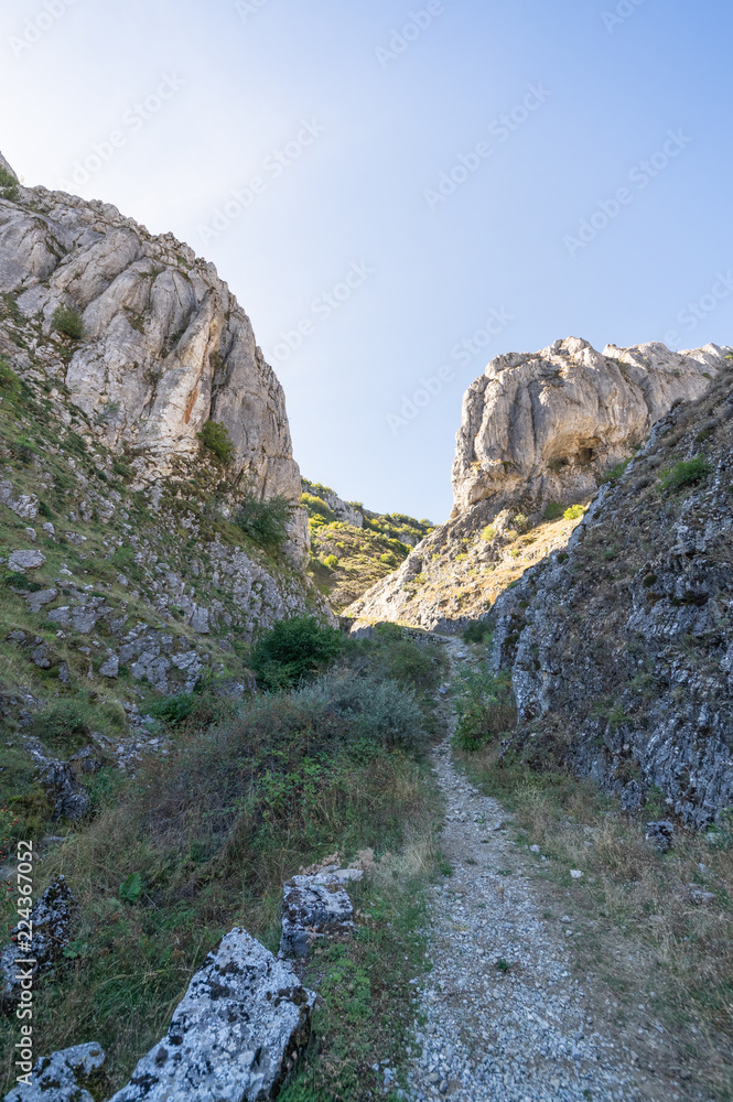 Photograph of a pass between the mountain in the Cantabrica mountain range in Leon (Spain)