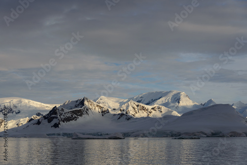 Foto Beautiful Antarctic landscape
