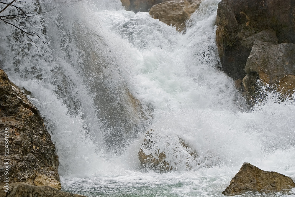 Río Guadalquivir a su paso por la Cerrada del Utrero, en la sierra de Cazorla, Segura y Las Villas. Río Guadalquivir a su paso por la Cerrada del Utrero, en la sierra de Cazorla, Segura y Las Villas.