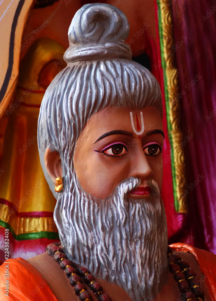 Φωτογραφία closeup view of Hindu saint or  sadhu idol,in a temple