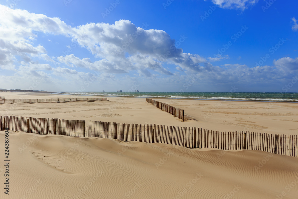 Langer Strand in der Normandy Calais