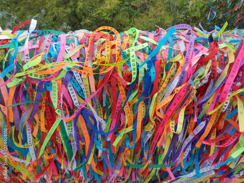  Colored ribbons for promises