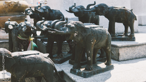 Canvas Print Religion statues of elephants from  thailand