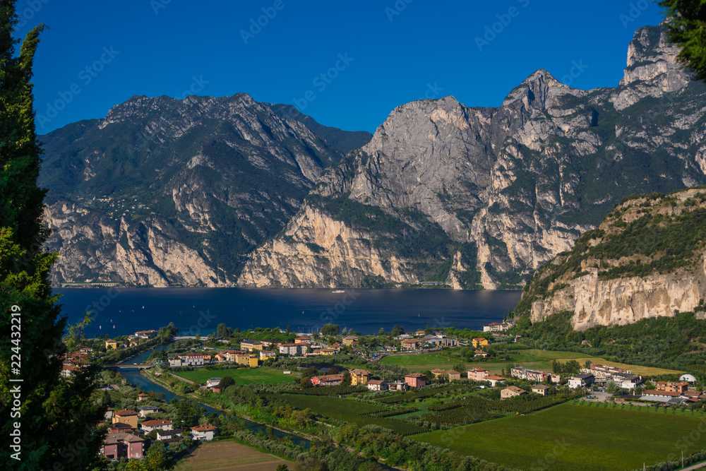 Nago Torbole und Gardasee, Trentino, Italien