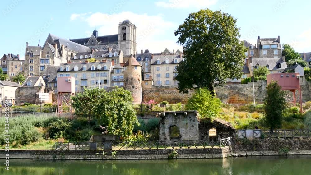 The Sarthe River and the old town of Le Mans, in the west of France. It is a large city in the Pays de la Loire region, on the Sarthe River. The Sarthe River and the old town of Le Mans, in the west of France. It is a large city in the Pays de la Loire region, on the Sarthe River.