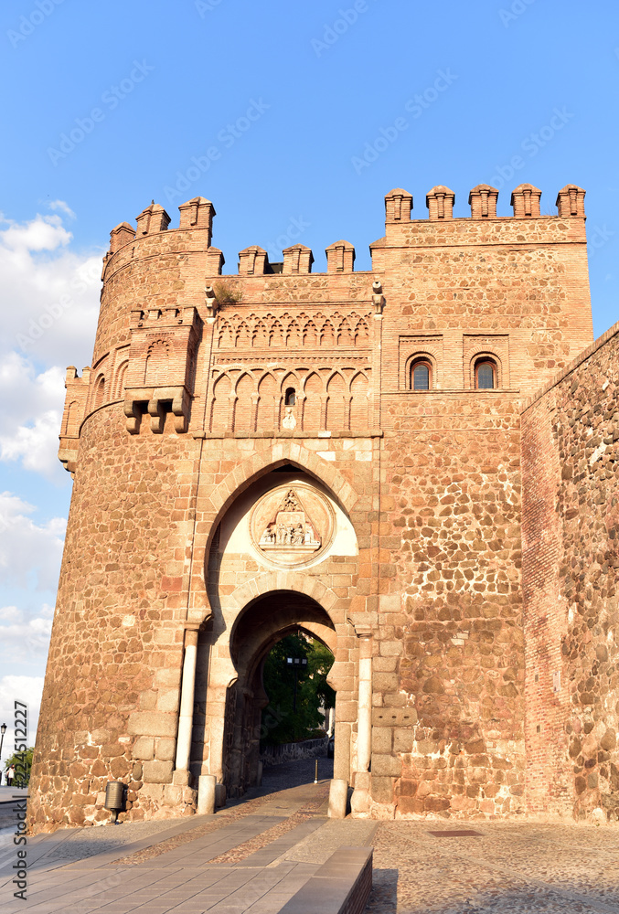 Puerta del Sol (Gate of the Sun), a medieval city gate of Toledo, Castile La Mancha, Spain
