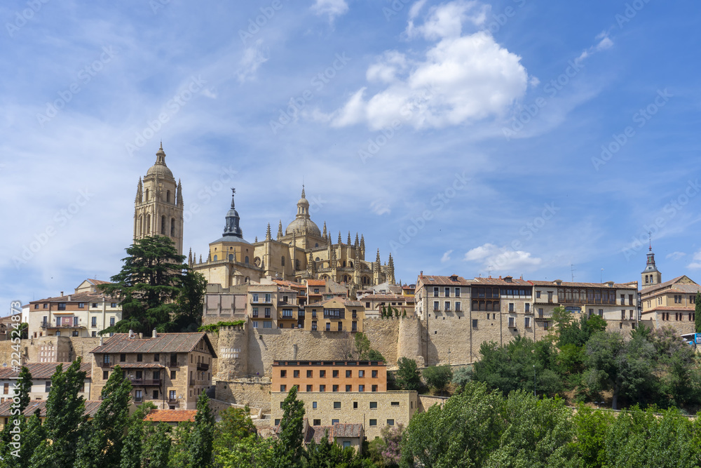 Antigua ciudad medieval de Segovia, España