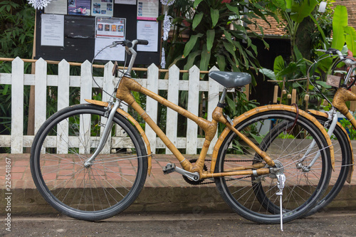 Bamboo bikes, bicycle parts are made of bamboo