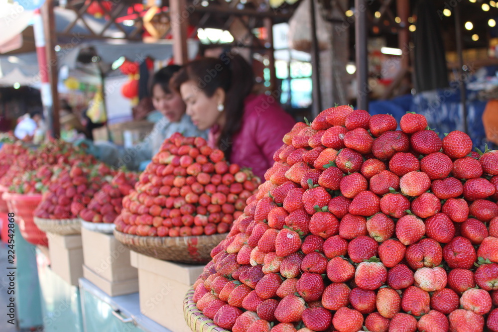 Strawberry Market in Da Lat Market Vietnam
