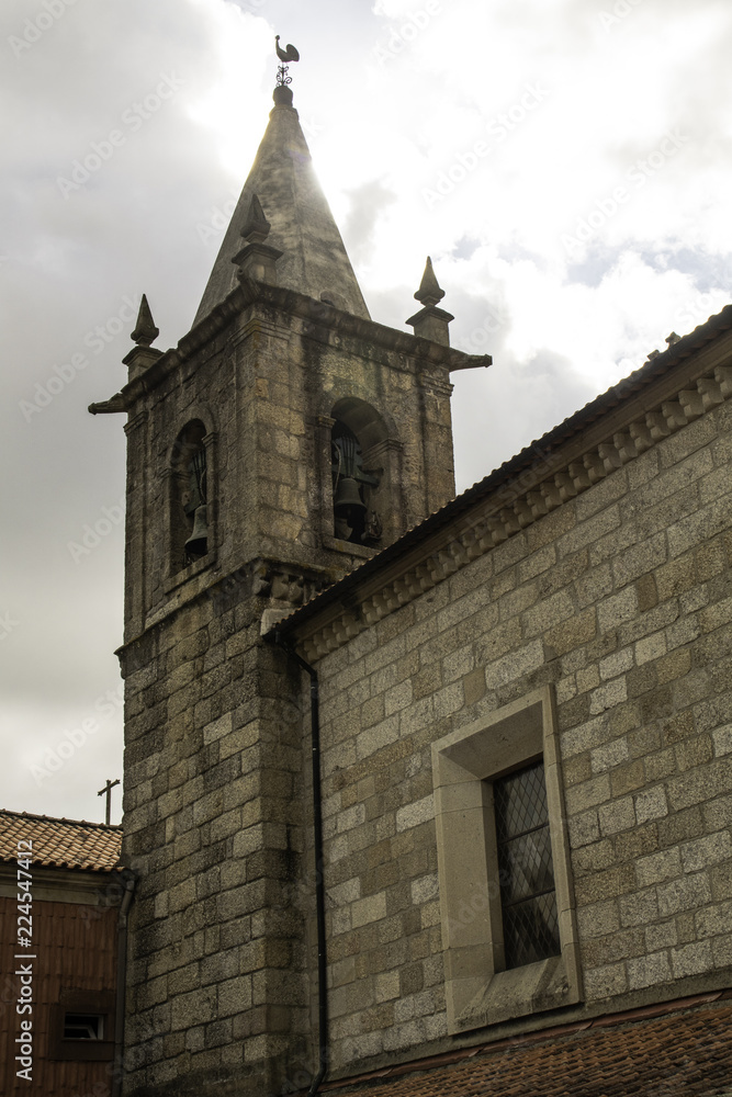 Fototapeta premium Sinos e relogios