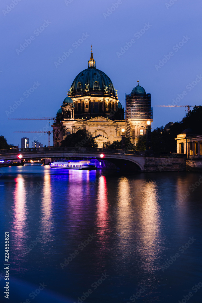 Fototapeta premium Berlin at night