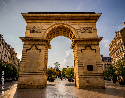 La Porte Guillaume à Dijon photo