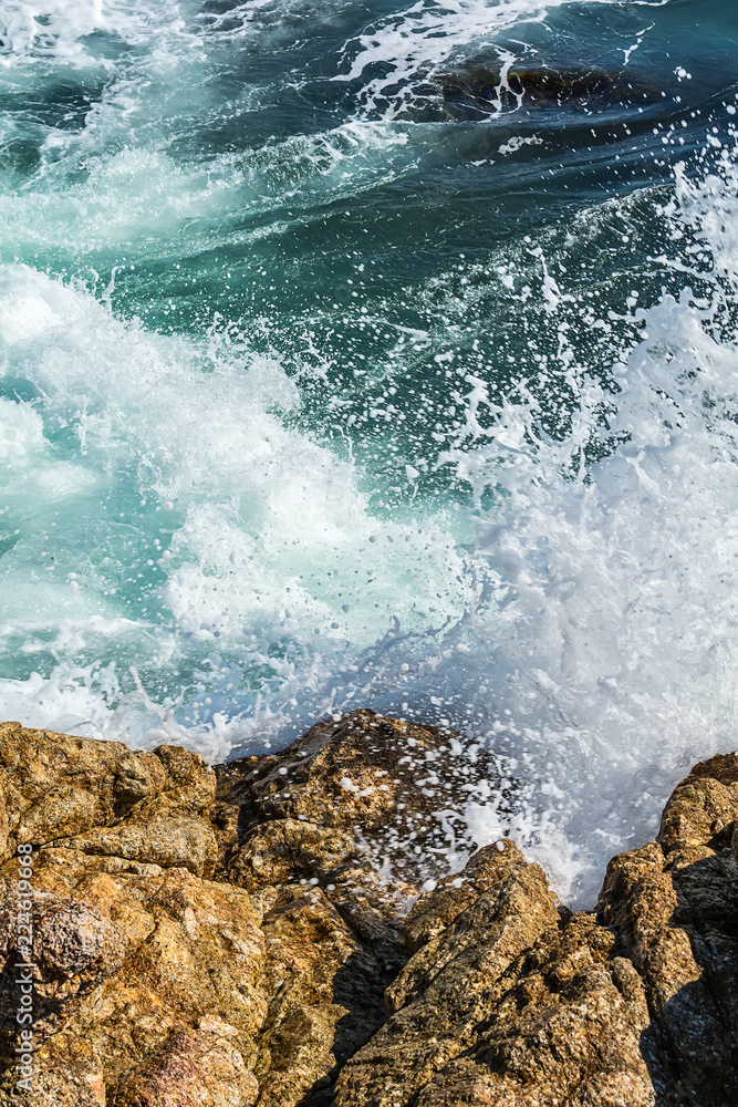 Fototapeta premium Rock and sea waves