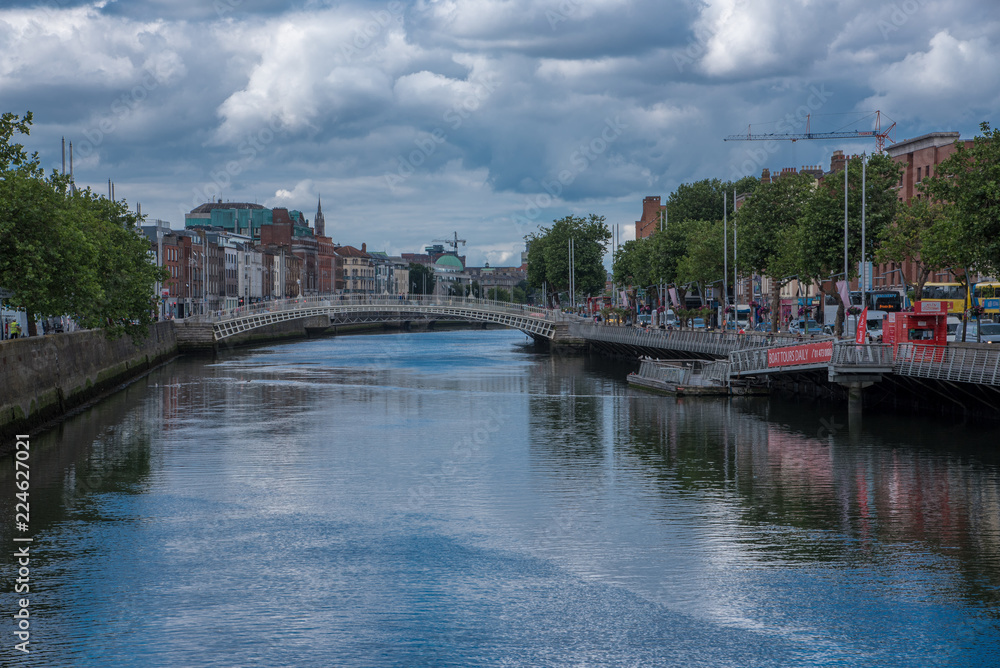 Obraz premium Around the River Bend