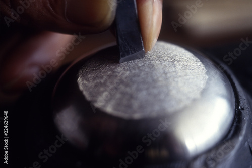 伝統工芸の肥後象眼の制作工程