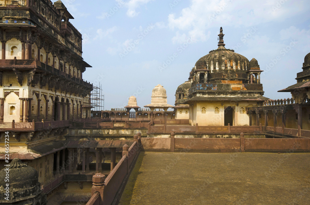 Fototapeta premium Interior view of Datia Palace. Also known as Bir Singh Palace or Bir Singh Dev Palace. Datia. Madhya Pradesh