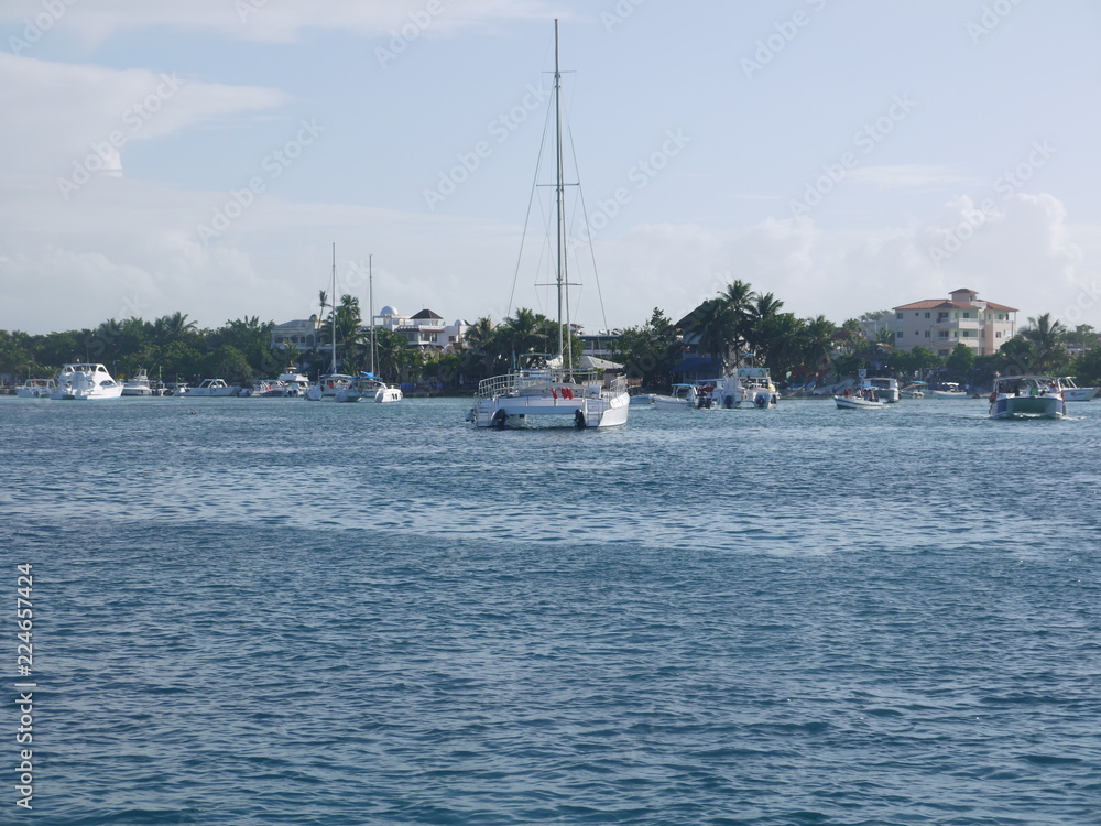 yacht in sea yacht in sea