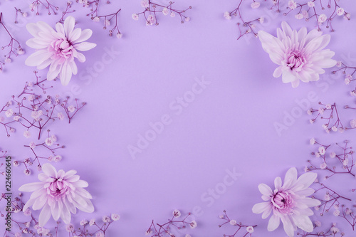 Flower pattern on the pink background