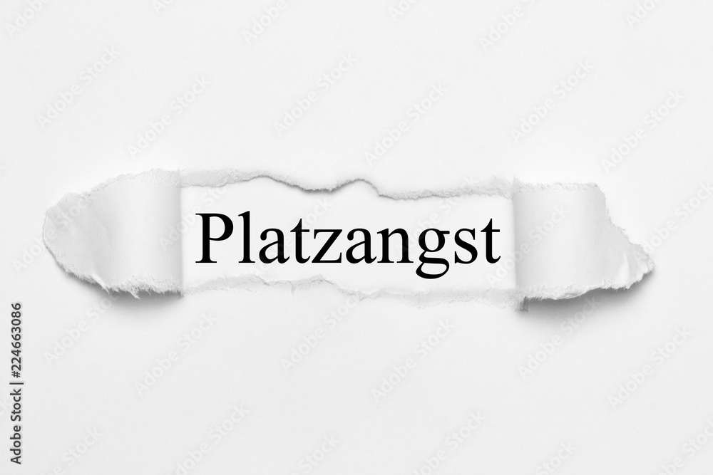 Platzangst auf weißen gerissenen Papier Platzangst auf weißen gerissenen Papier