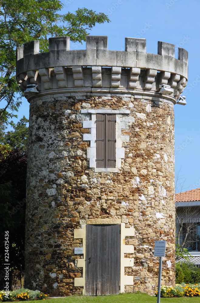 Ville d'Arès, tour d'Arès, département de la Gironde, France