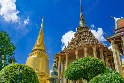 タイ王宮　プラ・シー・ラッタナ・チェーディー （Phra Sri Rattana Chedi）とプラ・モンドップ（Phra Mondop）