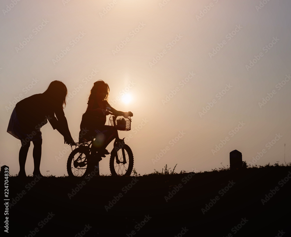 Silhouette happy family at sunset, parents, children Love affair concept Holiday hobby Family activities Silhouette happy family at sunset, parents, children Love affair concept Holiday hobby Family activities