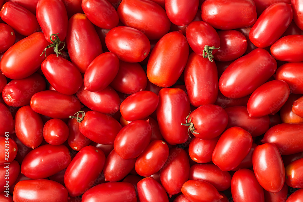 Delicious red tomatoes. can be used as background Delicious red tomatoes. can be used as background