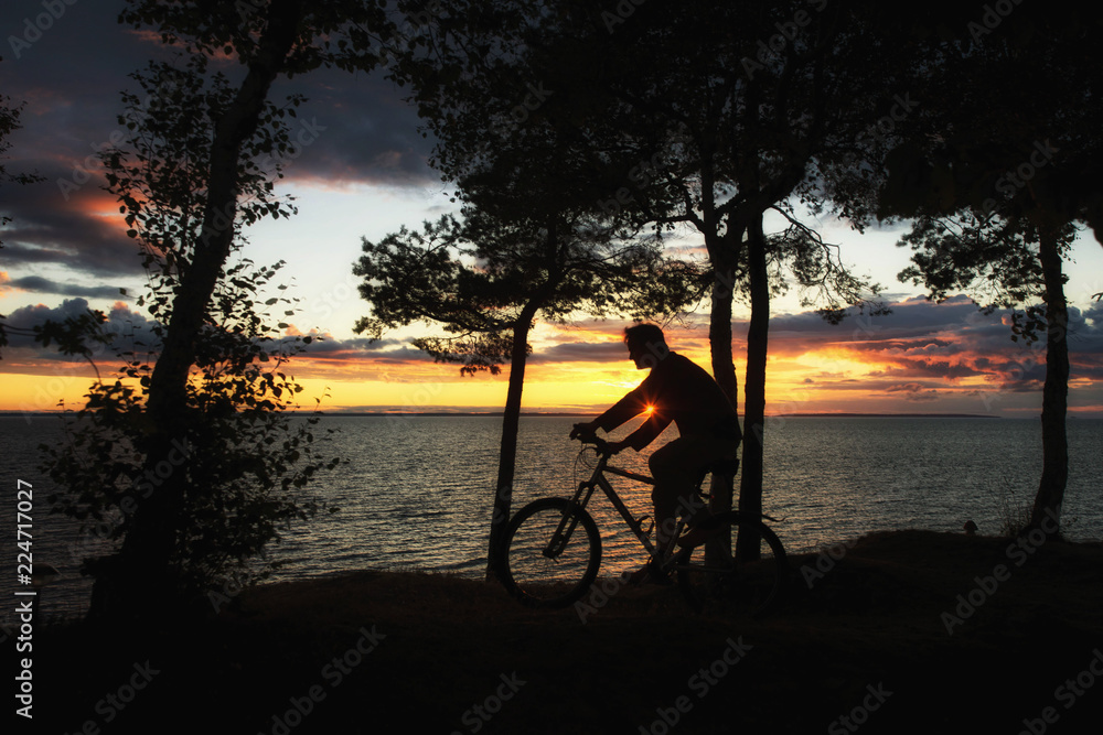 Obraz premium Biking by night