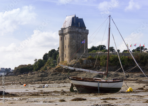 Saint- Malo, harbour, brittany