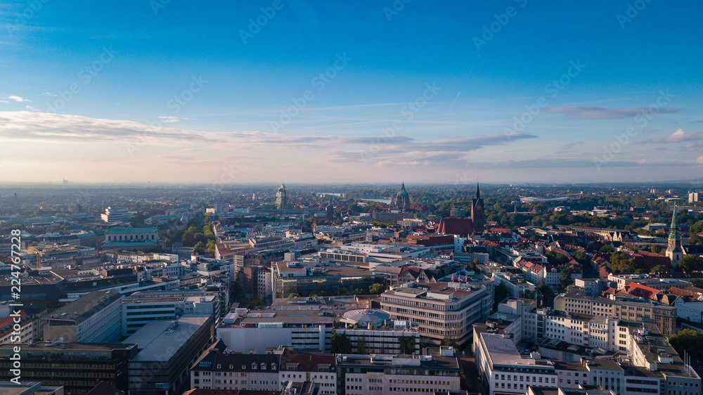 Hannover aus der Luft am Morgen