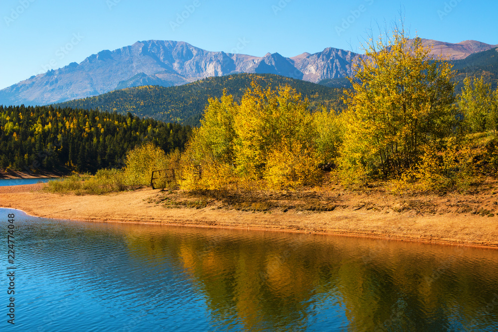Crystal Reservoir and Pikes Peak in Autumn