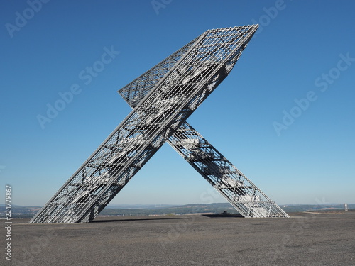 Das Saarpolygon in Ensdorf - Denkmal zur Erinnerung an den beendeten Steinkohlebergbau im Saarrevier 