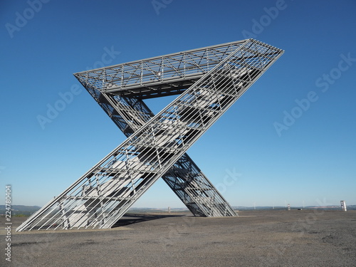 Das Saarpolygon in Ensdorf - Denkmal zur Erinnerung an den beendeten Steinkohlebergbau im Saarrevier 
