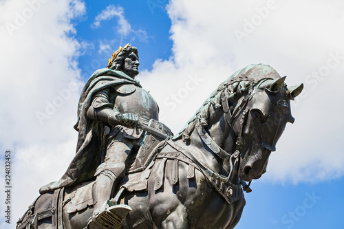 Matthias Rex statue in Cluj-Napoca photo