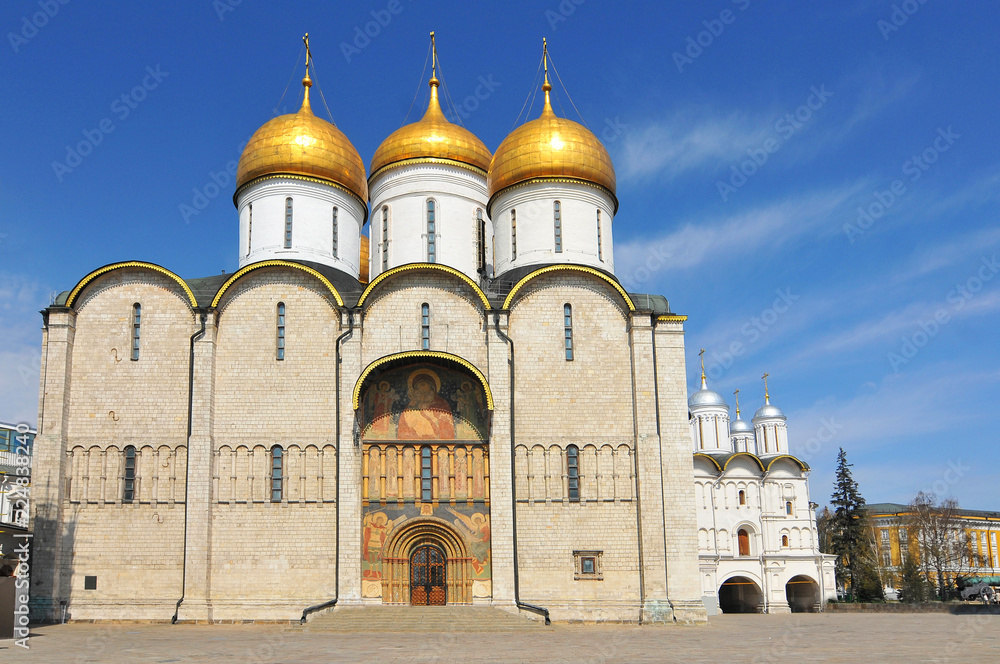 Obraz premium The Cathedral of the Archangel (Arkhangelsky sobor), Russian Orthodox church dedicated to the Archangel Michael in Moscow, Russia.