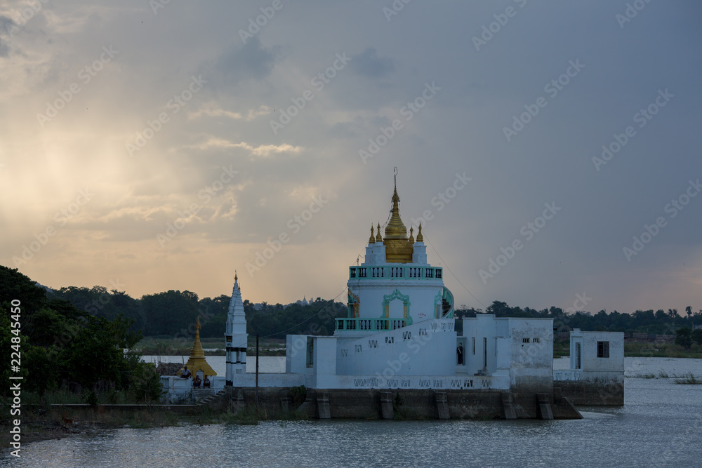 Naklejka premium a temple in asia for buddha