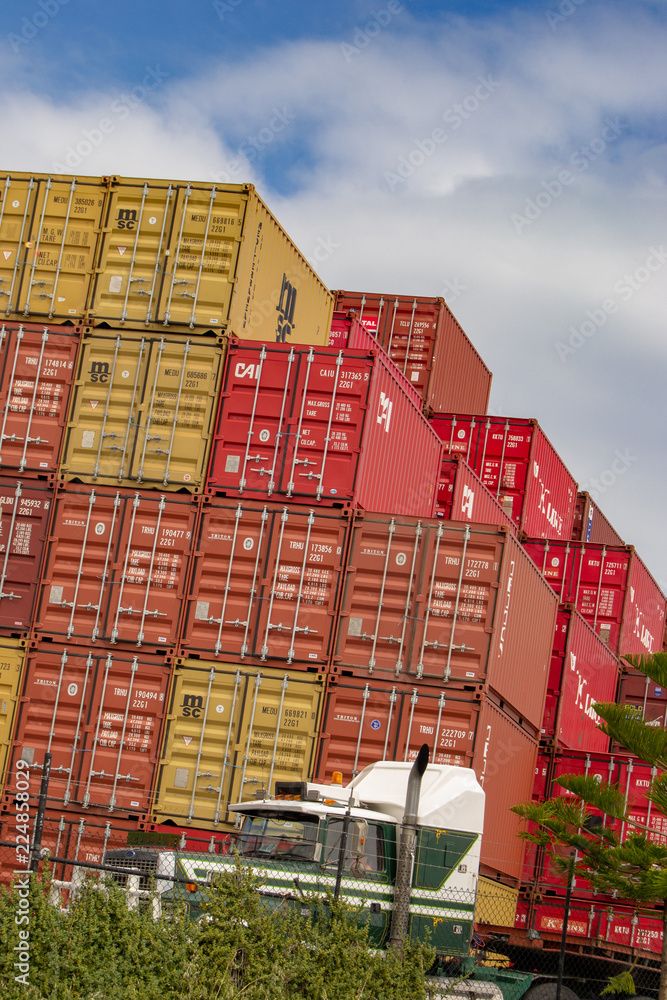 Fototapeta premium Red and yellow containers