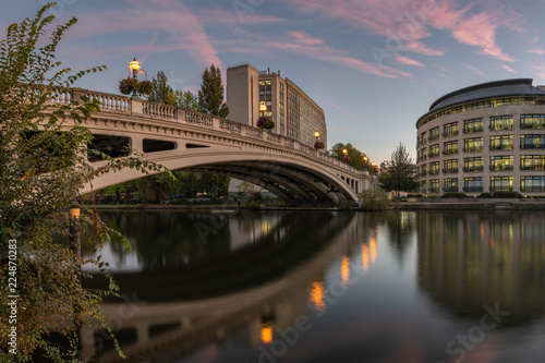 Reading Bridge over the River Thames, Berkshire , England