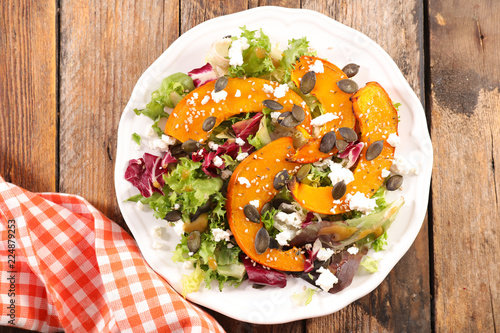 salad with pumpkin